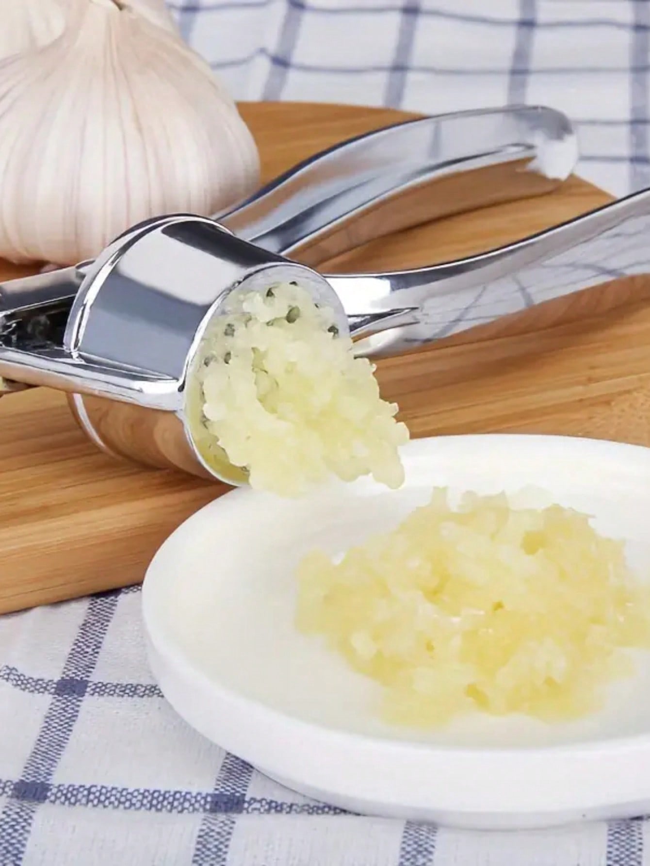 Kitchen Garlic Press Crusher M - đánh giá và giá Kitchen Job